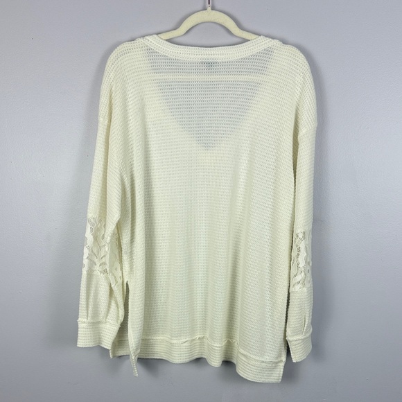 Torrid Ivory Waffle V-Neck Lace Insert Long Sleeve Size 1 Textured Knit Top - Picture 14 of 14